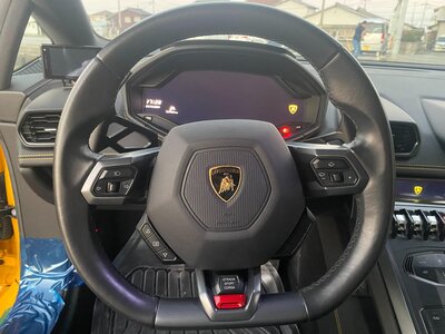 صورة 19 لـ 2015 Lamborghini HURACAN
