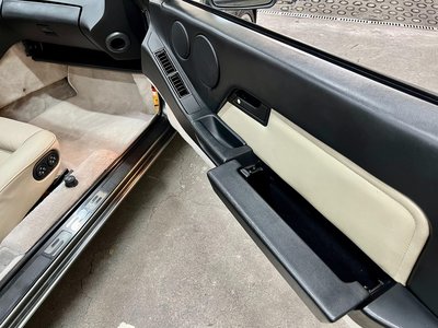 1987 Porsche 928 照片 35