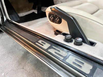 1987 Porsche 928 照片 16