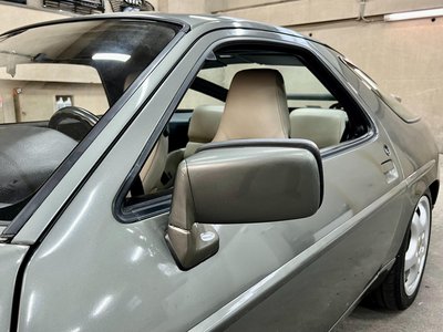 1987 Porsche 928 照片 55