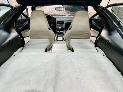 1987 Porsche 928 照片 44