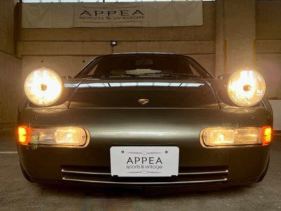 1987 Porsche 928 照片 49