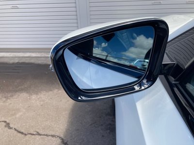2025 BMW 3 SERIES TOURING photo 14