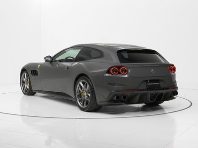 2019 Ferrari GTC4 LUSSO — фото 10