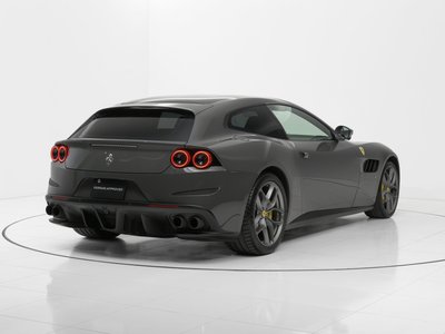 2019 Ferrari GTC4 LUSSO — фото 9
