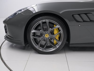 2019 Ferrari GTC4 LUSSO — фото 16