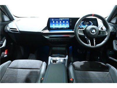 صورة مصغرة 11 لـ 2025 BMW 1 SERIES