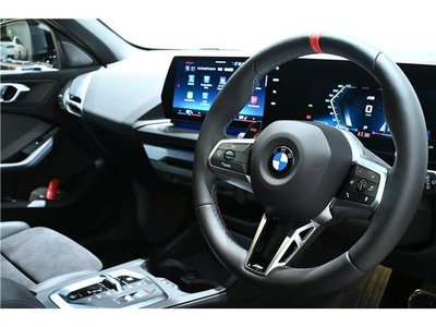 صورة مصغرة 13 لـ 2025 BMW 1 SERIES