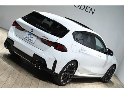 صورة مصغرة 21 لـ 2025 BMW 1 SERIES