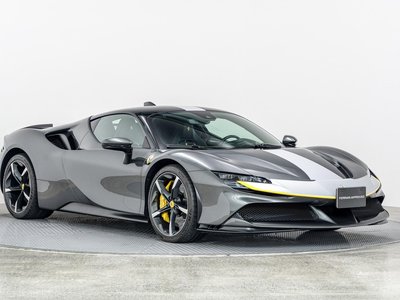 2022 Ferrari SF90 STRADALE — фото 34