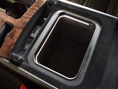 2022 Cadillac ESCALADE thumbnail 20