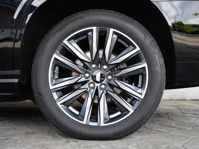 2022 Cadillac ESCALADE thumbnail 34