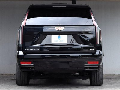 2022 Cadillac ESCALADE thumbnail 4