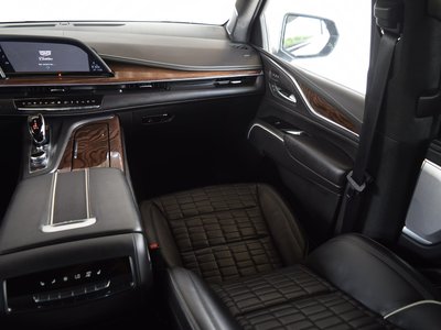 2022 Cadillac ESCALADE thumbnail 58