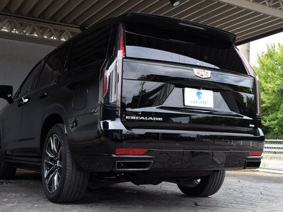 2022 Cadillac ESCALADE thumbnail 40
