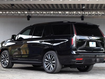 2022 Cadillac ESCALADE thumbnail 10