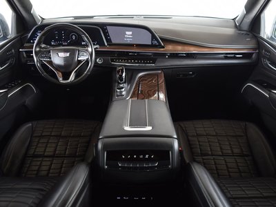 2022 Cadillac ESCALADE thumbnail 2