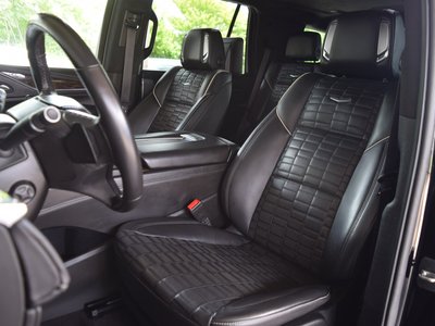 2022 Cadillac ESCALADE thumbnail 12