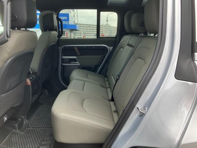 2024 LAND Rover DEFENDER thumbnail 31