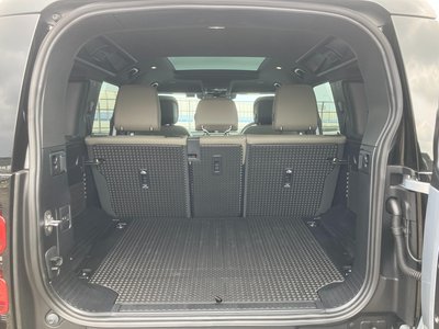 2024 LAND Rover DEFENDER thumbnail 33