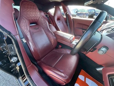 صورة مصغرة 23 لـ 2016 Aston Martin RAPIDE