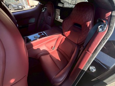 صورة مصغرة 34 لـ 2016 Aston Martin RAPIDE