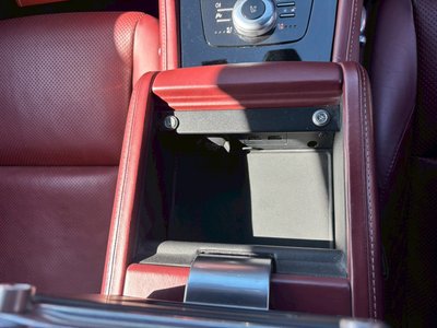 صورة مصغرة 51 لـ 2016 Aston Martin RAPIDE