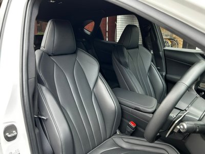 2023 Lexus NX — миниатюра 14