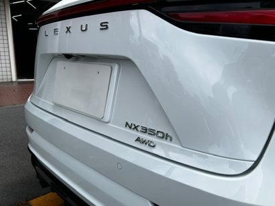 2023 Lexus NX — миниатюра 13