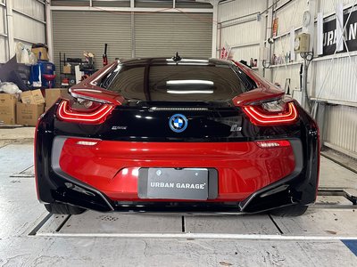 2016 BMW I8 — фото 10