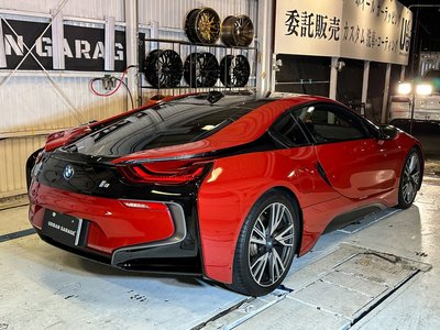 2016 BMW I8 — фото 14
