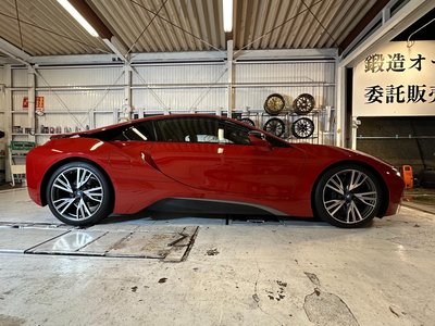 2016 BMW I8 — фото 15