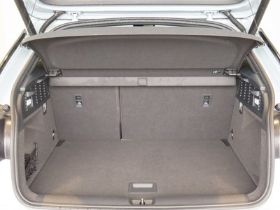 2024 AUDI SQ2 photo 12