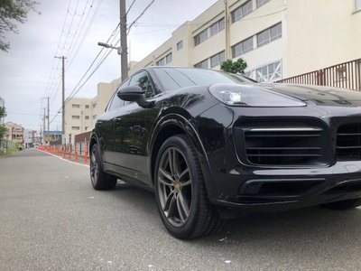 2019 Porsche CAYENNE thumbnail 45