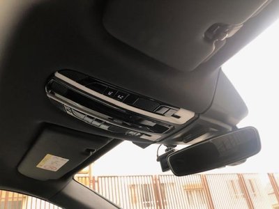 2019 Porsche CAYENNE photo 12