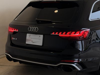 2022 AUDI RS4 AVANT photo 13