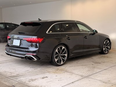2022 AUDI RS4 AVANT photo 9
