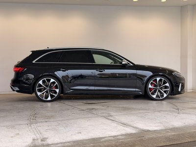 2022 AUDI RS4 AVANT photo 8