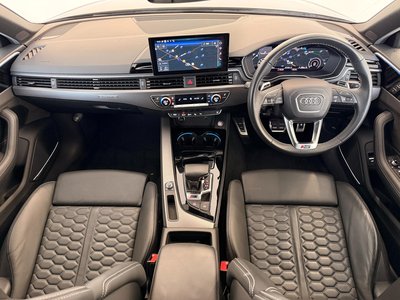 2022 AUDI RS4 AVANT photo 3