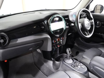 2021 MINI COOPER 照片 15