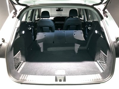 صورة مصغرة 38 لـ 2026 AUDI Q6 E-TRON