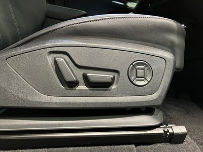 صورة مصغرة 34 لـ 2026 AUDI Q6 E-TRON