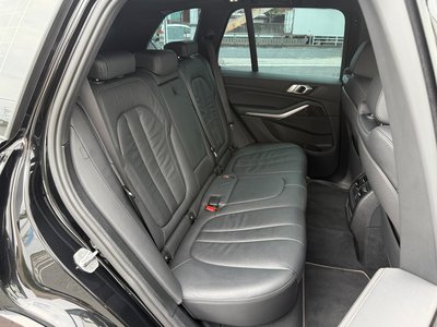 صورة 14 لـ 2020 BMW X5
