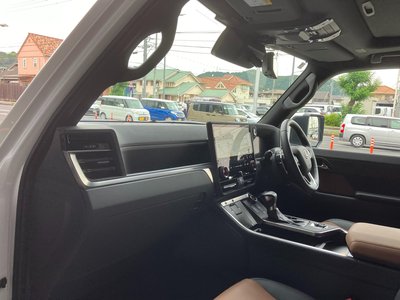 2025 Lexus GX photo 22