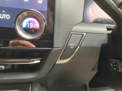 2025 Lexus GX photo 31