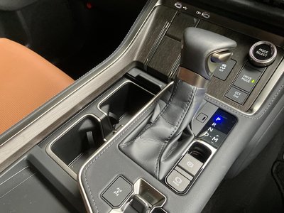 2025 Lexus GX photo 48
