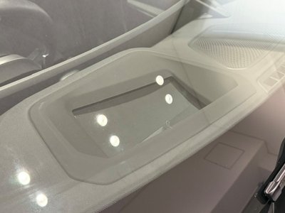 2025 BMW 3 SERIES thumbnail 48
