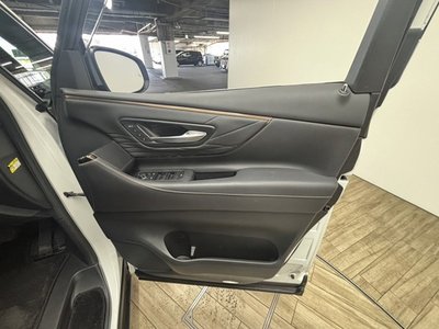 2024 Toyota ALPHARD 缩略图 38