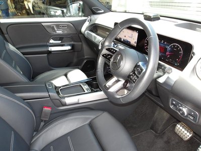 2024 Mercedes-BENZ GLB AMG — миниатюра 39