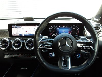 2024 Mercedes-BENZ GLB AMG — миниатюра 37